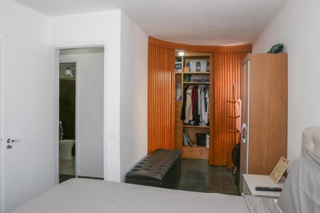 Apartamento para alugar com 98m², 2 quartos e 1 vagaQuarto 1
