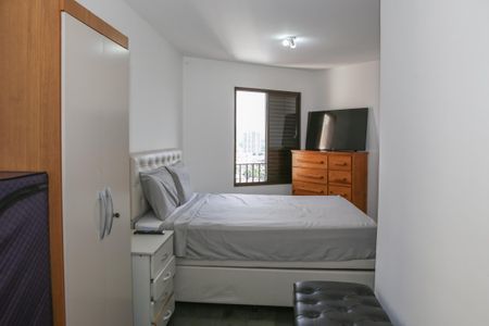 Quarto 1 de apartamento para alugar com 2 quartos, 97m² em Lapa, São Paulo