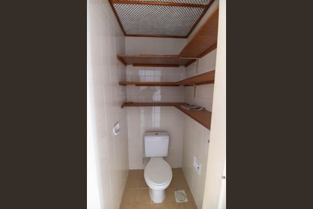 Apartamento à venda com 65m², 2 quartos e 1 vagaBanheiro de serviço