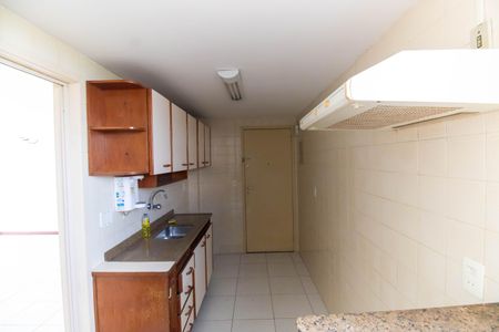 Apartamento à venda com 65m², 2 quartos e 1 vagaCozinha e Área de Serviço