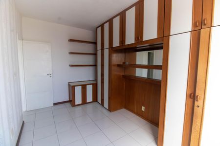 Apartamento à venda com 65m², 2 quartos e 1 vagaQuarto 2