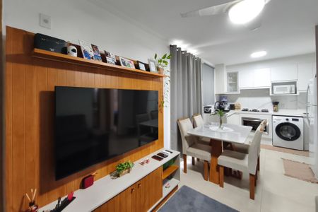 Sala de apartamento à venda com 2 quartos, 44m² em Jardim Capivari, Campinas