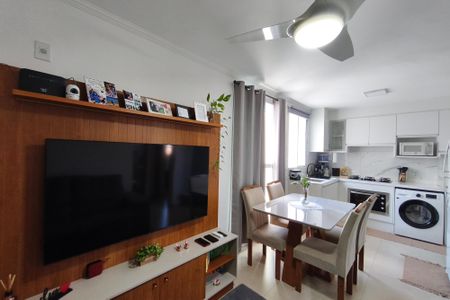 Sala de apartamento à venda com 2 quartos, 44m² em Jardim Capivari, Campinas