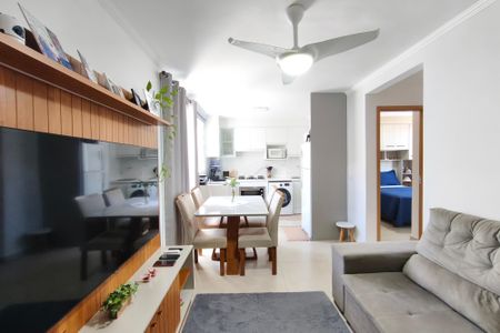 Apartamento à venda com 44m², 2 quartos e 1 vaga Apartamento à venda com 44m², 2 quartos e 1 vagaCozinha e Área de Serviço