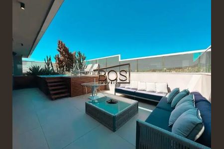 Apartamento à venda com 289m², 3 quartos e 4 vagas