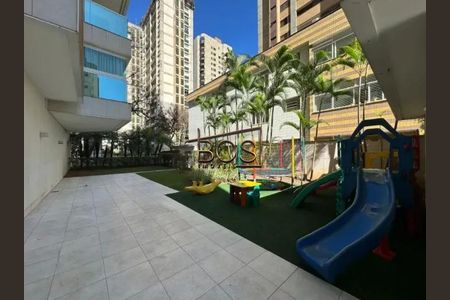 Apartamento à venda com 289m², 3 quartos e 4 vagas