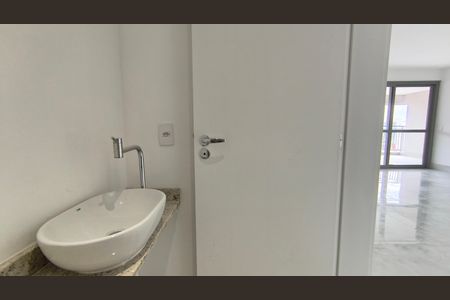 Apartamento para alugar com 131m², 3 quartos e 2 vagas Apartamento para alugar com 131m², 3 quartos e 2 vagasLavabo