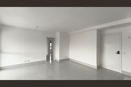 Apartamento para alugar com 131m², 3 quartos e 2 vagas Apartamento para alugar com 131m², 3 quartos e 2 vagasSala