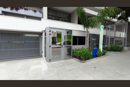 Apartamento para alugar com 131m², 3 quartos e 2 vagas Apartamento para alugar com 131m², 3 quartos e 2 vagasFachada Fachada