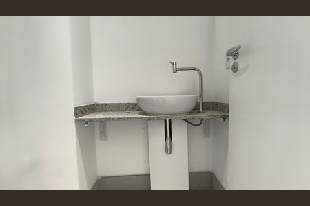 Apartamento para alugar com 131m², 3 quartos e 2 vagas Apartamento para alugar com 131m², 3 quartos e 2 vagasLavabo