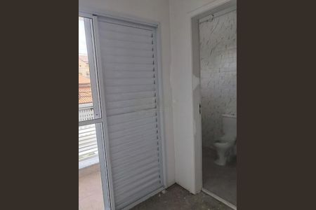 Casa à venda com 3 quartos, 125m² em Jardim das Flores, Osasco