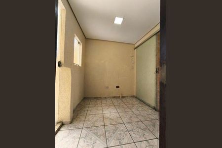 Casa à venda com 4 quartos, 300m² em Bussocaba, Osasco