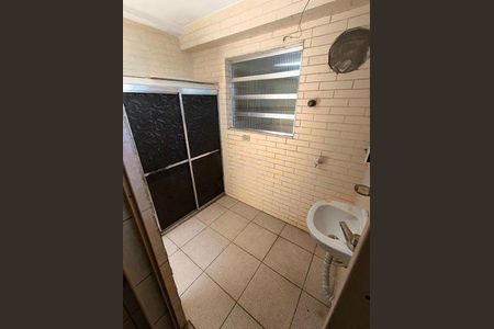 Casa à venda com 4 quartos, 300m² em Bussocaba, Osasco
