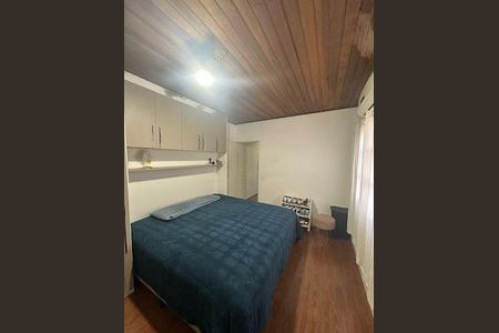 Casa à venda com 3 quartos, 95m² em Km 18, Osasco