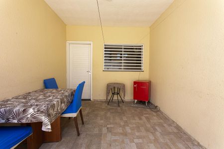 Casa à venda com 78m², 3 quartos e 1 vaga Casa à venda com 78m², 3 quartos e 1 vagaGaragem