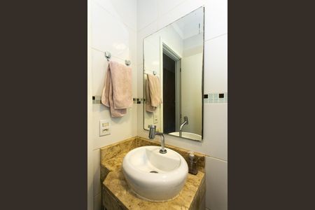 Casa à venda com 78m², 3 quartos e 1 vaga Casa à venda com 78m², 3 quartos e 1 vagaBanheiro da Suíte