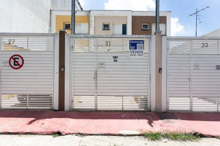 Casa à venda com 78m², 3 quartos e 1 vaga Casa à venda com 78m², 3 quartos e 1 vagaFachada - placa VGEF-553