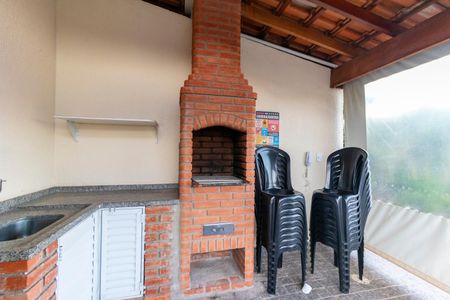 Apartamento para alugar com 45m², 2 quartos e 1 vaga Apartamento para alugar com 45m², 2 quartos e 1 vagaÁrea comum - Churrasqueira