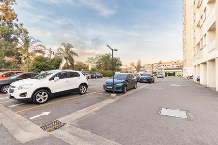 Apartamento para alugar com 45m², 2 quartos e 1 vaga Apartamento para alugar com 45m², 2 quartos e 1 vagaGaragem