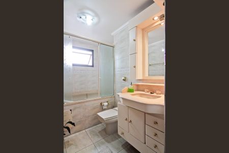 Apartamento para alugar com 129m², 3 quartos e 2 vagasBanheiro da Suíte