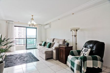 Apartamento para alugar com 129m², 3 quartos e 2 vagasSala