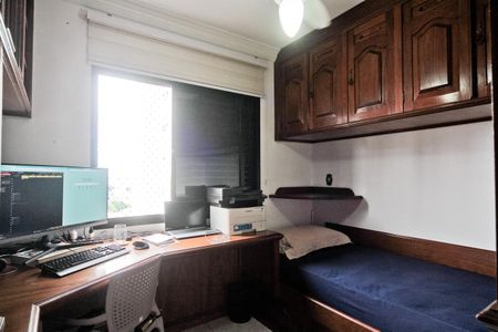 Apartamento para alugar com 129m², 3 quartos e 2 vagasQuarto 2