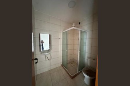 Banheiro 2 de casa de condomínio para alugar com 2 quartos, 50m² em Tanque, Rio de Janeiro