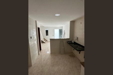 Cozinha  de casa de condomínio para alugar com 2 quartos, 50m² em Tanque, Rio de Janeiro