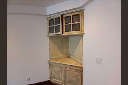 Apartamento à venda com 189m², 4 quartos e 3 vagas