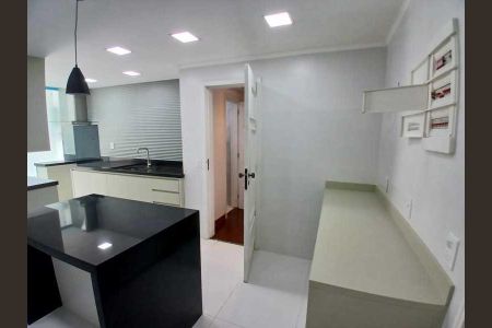 Apartamento à venda com 189m², 4 quartos e 3 vagas