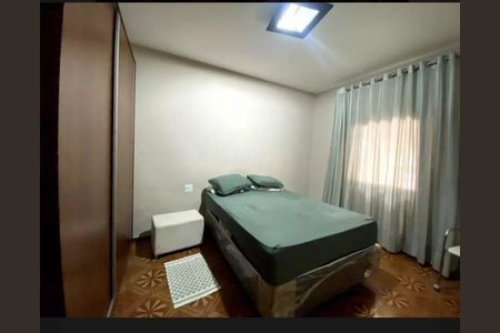 Casa à venda com 2 quartos, 158m² em Jardim Pacaembu, Jundiaí