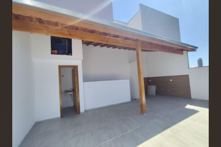 Casa à venda com 97m², 2 quartos e 2 vagas