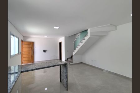Casa à venda com 97m², 2 quartos e 2 vagas