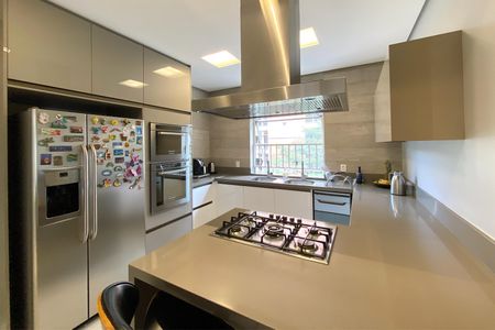 Apartamento à venda com 281m², 4 quartos e 4 vagasCozinha