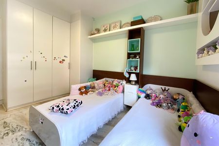 Apartamento à venda com 281m², 4 quartos e 4 vagasQuarto 3