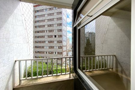 Apartamento à venda com 281m², 4 quartos e 4 vagasVaranda da Suite 1