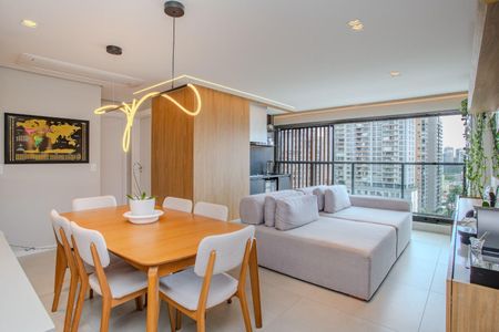 Apartamento à venda com 2 quartos, 75m² em Itaim Bibi, São Paulo