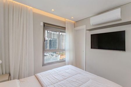 Apartamento à venda com 2 quartos, 75m² em Itaim Bibi, São Paulo