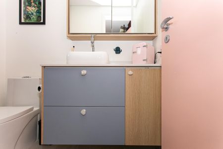 Apartamento para alugar com 130m², 2 quartos e 2 vagas Apartamento para alugar com 130m², 2 quartos e 2 vagasBanheiro da Suíte 2