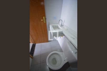 Apartamento para alugar com 44m², 2 quartos e sem vaga Apartamento para alugar com 44m², 2 quartos e sem vagaBanheiro
