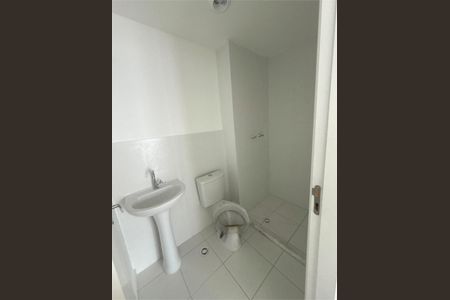 Apartamento à venda com 2 quartos, 42m² em Jardim Maringa, São Paulo