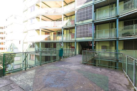 Apartamento para alugar com 52m², 2 quartos e sem vagaÁrea comum 