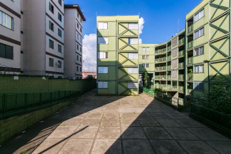 Apartamento para alugar com 52m², 2 quartos e sem vagaÁrea comum 