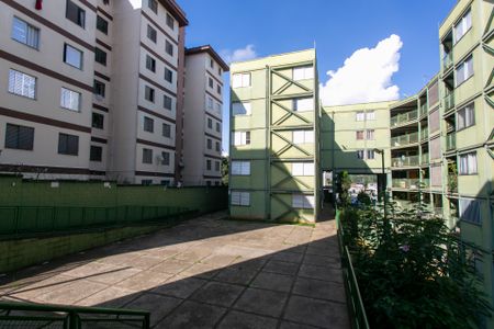 Apartamento para alugar com 52m², 2 quartos e sem vagaÁrea comum 