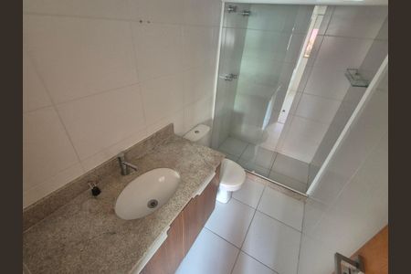 Casa de condomínio para alugar com 140m², 3 quartos e 2 vagasSuíte 2
