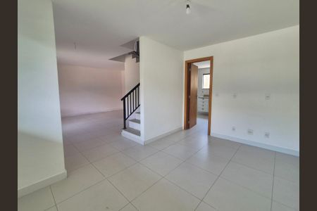 Casa de condomínio para alugar com 140m², 3 quartos e 2 vagasSala de jantar 