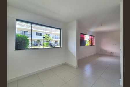 Casa de condomínio para alugar com 140m², 3 quartos e 2 vagasSala de jantar 