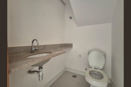 Lavabo  de casa de condomínio à venda com 3 quartos, 140m² em Vargem Grande, Rio de Janeiro