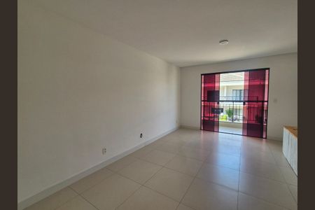 Casa de condomínio para alugar com 140m², 3 quartos e 2 vagasSuíte 2