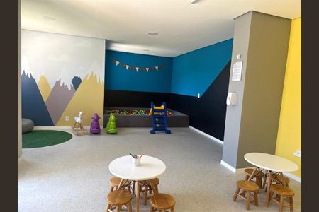 Apartamento à venda com 2 quartos, 43m² em Jardim Maringa, São Paulo